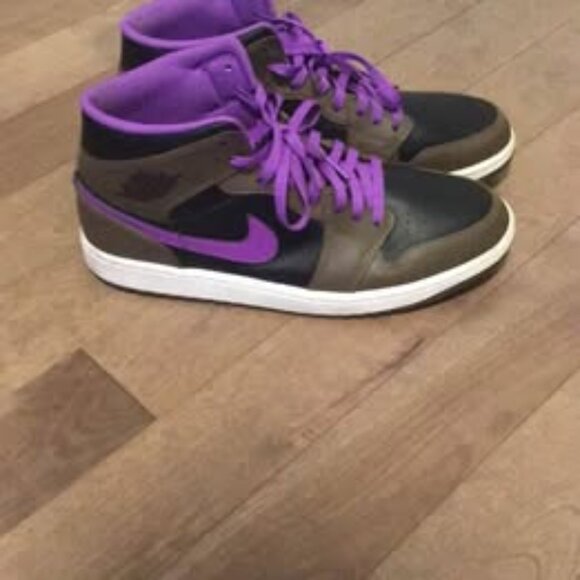 Jordan 1 Mid Purple Mocha (Taille 12 US) - Comme Neuf - Picture 2 of 2